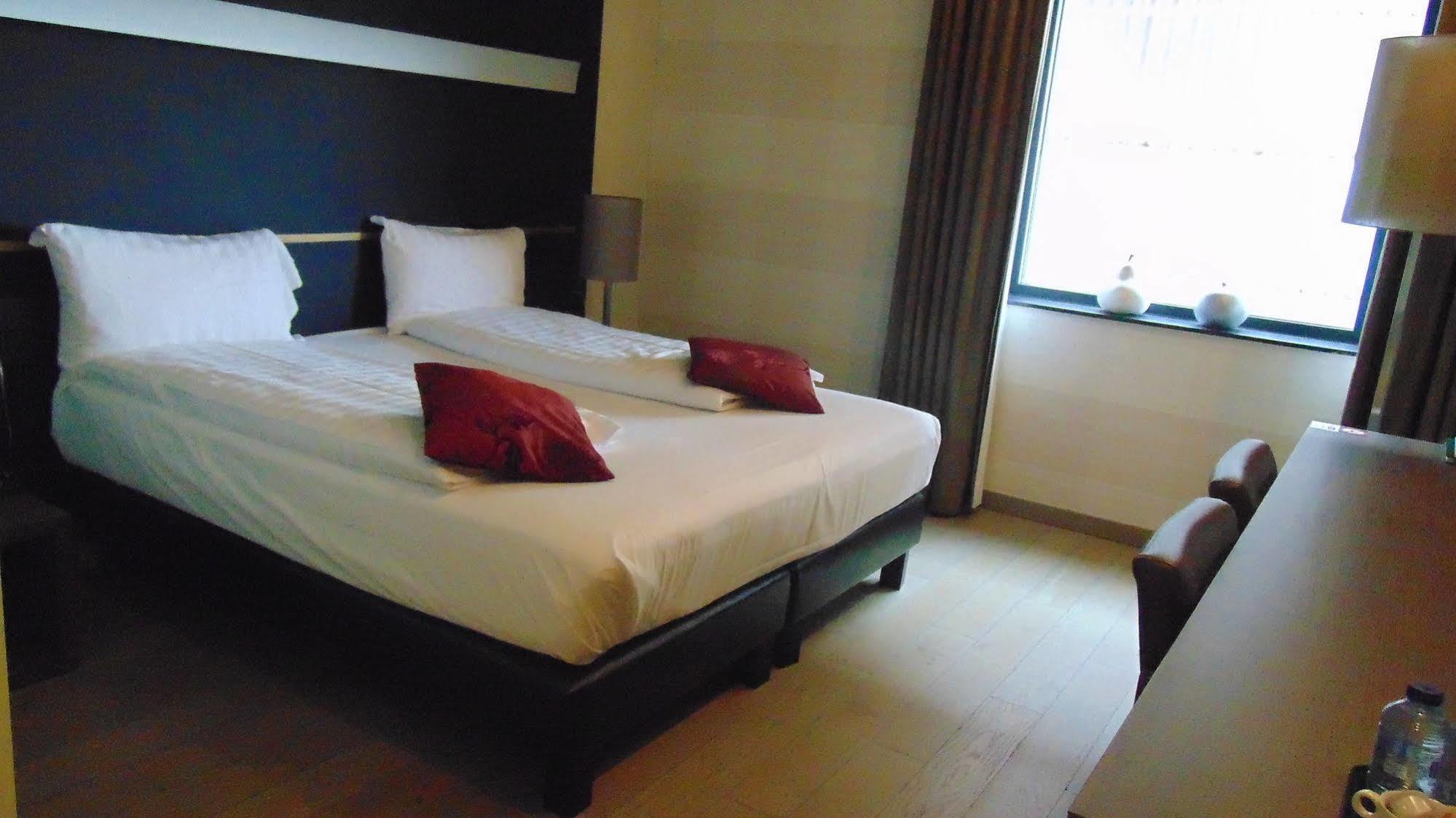 Hotel Stayen Sint-Truiden Exterior foto